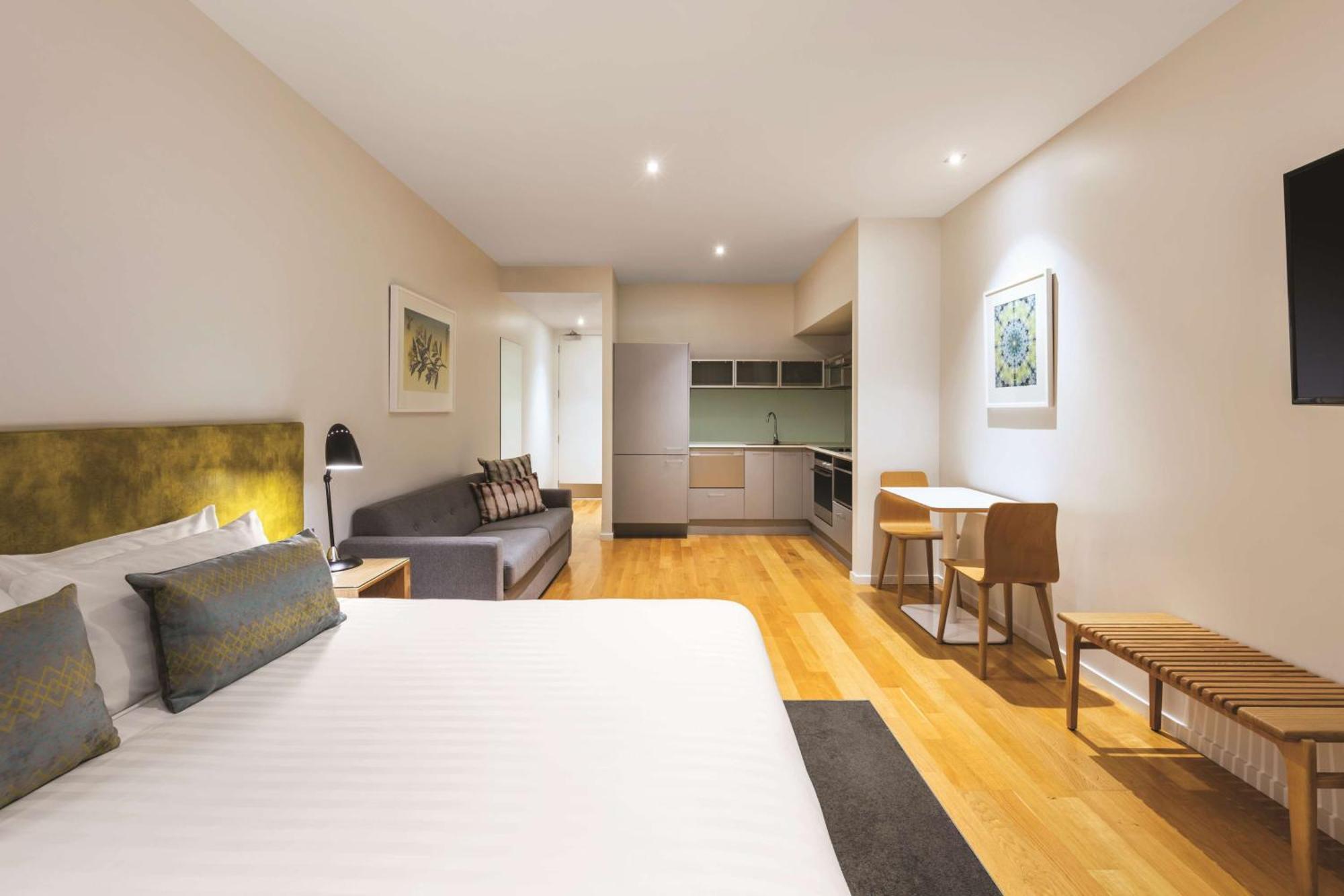Adina Apartment Hotel Auckland Britomart Exterior photo